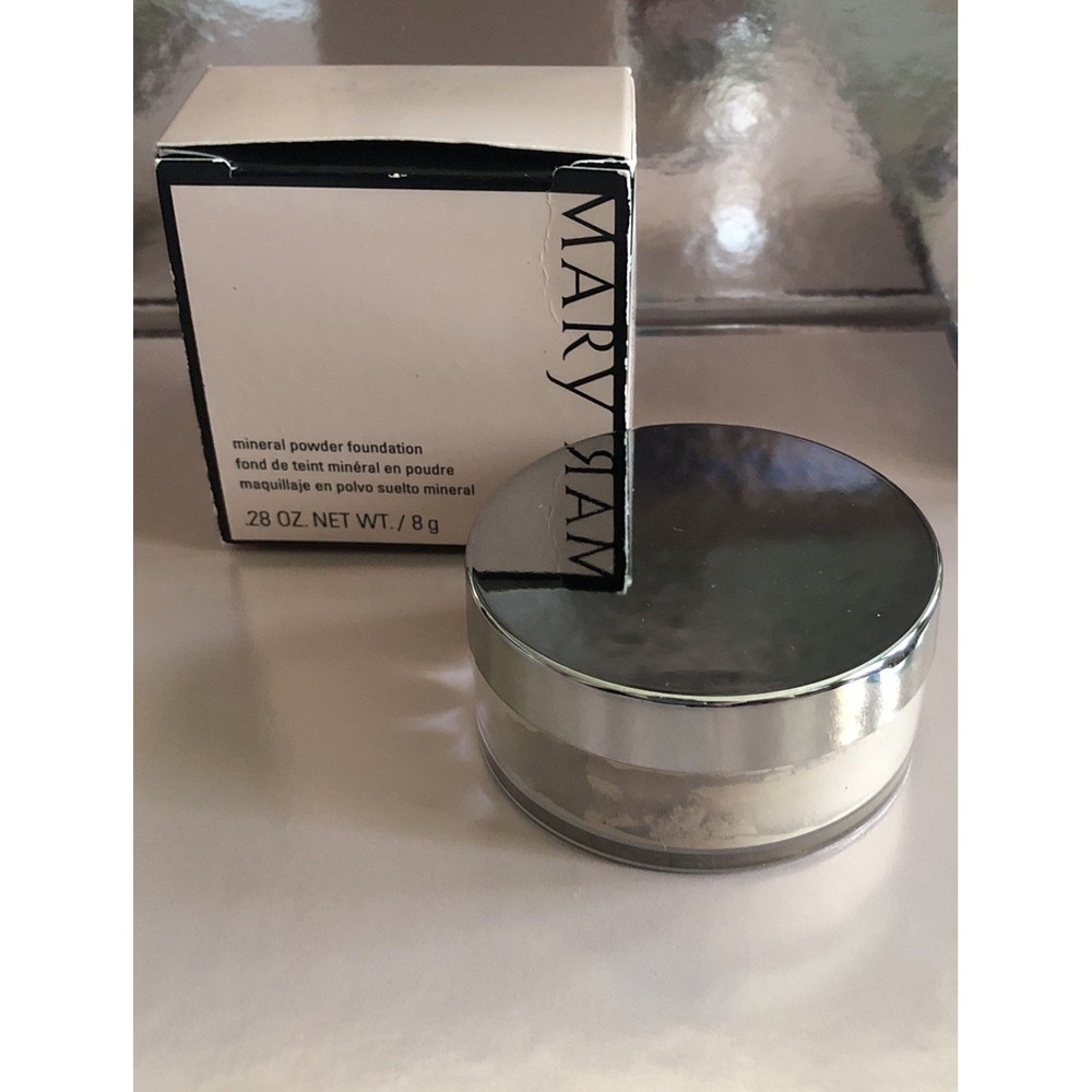 NEW* Mary Kay Mineral Powder Foundation - Ivory 1 #040984